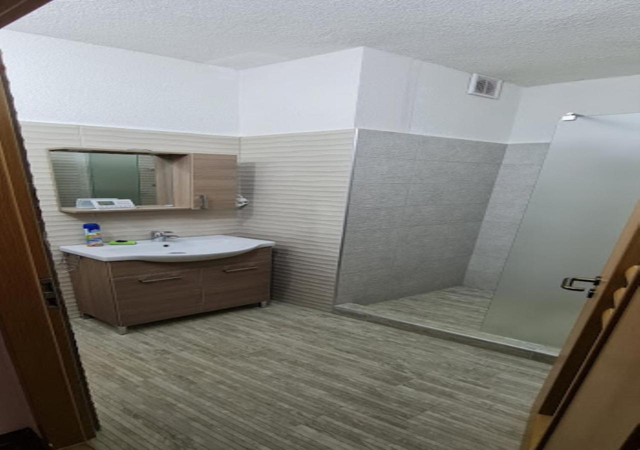Oazis Apartman Harkány Екстериор снимка