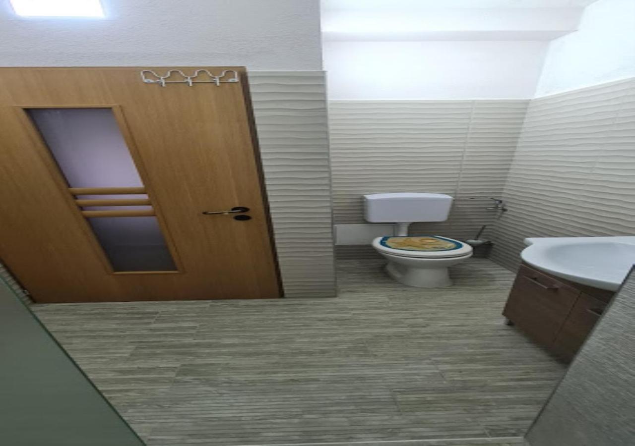 Oazis Apartman Harkány Екстериор снимка