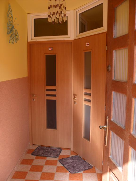Oazis Apartman Harkány Екстериор снимка
